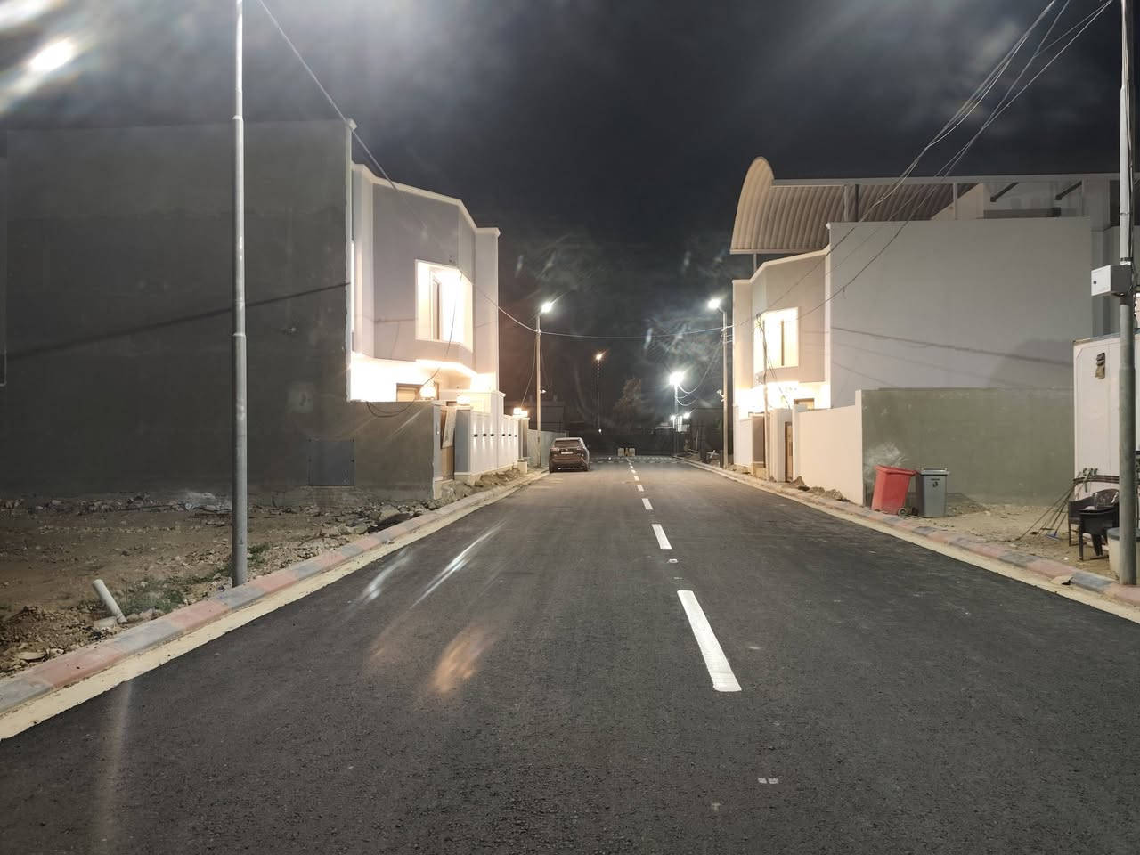 متوفر في حي ادم بستان الجلبي/ اخر 16قطعه 
مع دار للبيع حديث Vlp  أعلى مواصفات طابو ملك صرف زراعي طابقين. 
تحويل باسمك . مع كافه الخدمات . 
اتصال *********** مراوس يرهم
