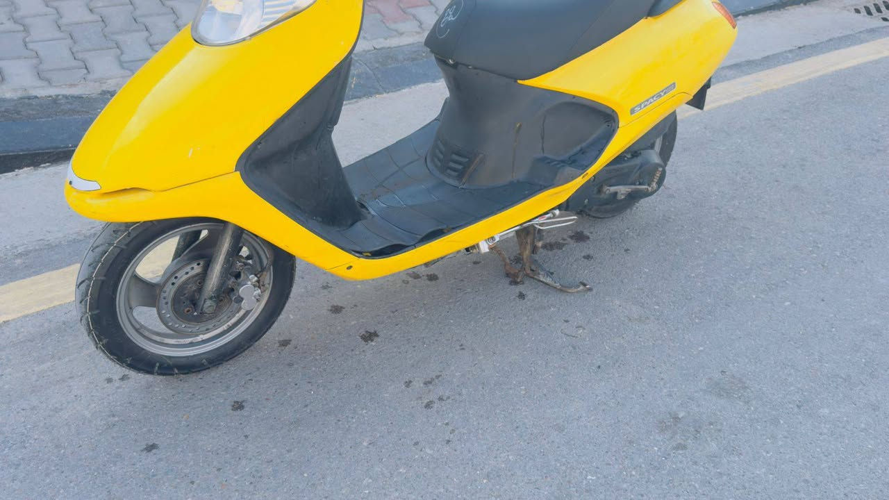 سلام عليكم دراجه سبيسي ياباني للبيع دراجه خير من الله مبيه اي نقص كله شغاله كفر ياباني اصلي مكينه اول مرا تنفتح فقط رايمر 
العنوان الكوت الشهداء 
***********
