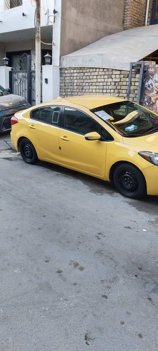 السلام عليكم فورتي 2016 أمريكي حادثهه جاملغ وبنيد جاملغ مصلح نفسه والبنيد مبدل السياره لبيل واحد من عده البنيد. مكينه دوش 1800 دوش لاتنقيص ولا تبخير كير أي AT المرغوب .بسمي رقم جديد هزه جديده مصفره هيئه وغرامات السعر ١١٢ وبيها مجال مكان سياره بغداد ***********
