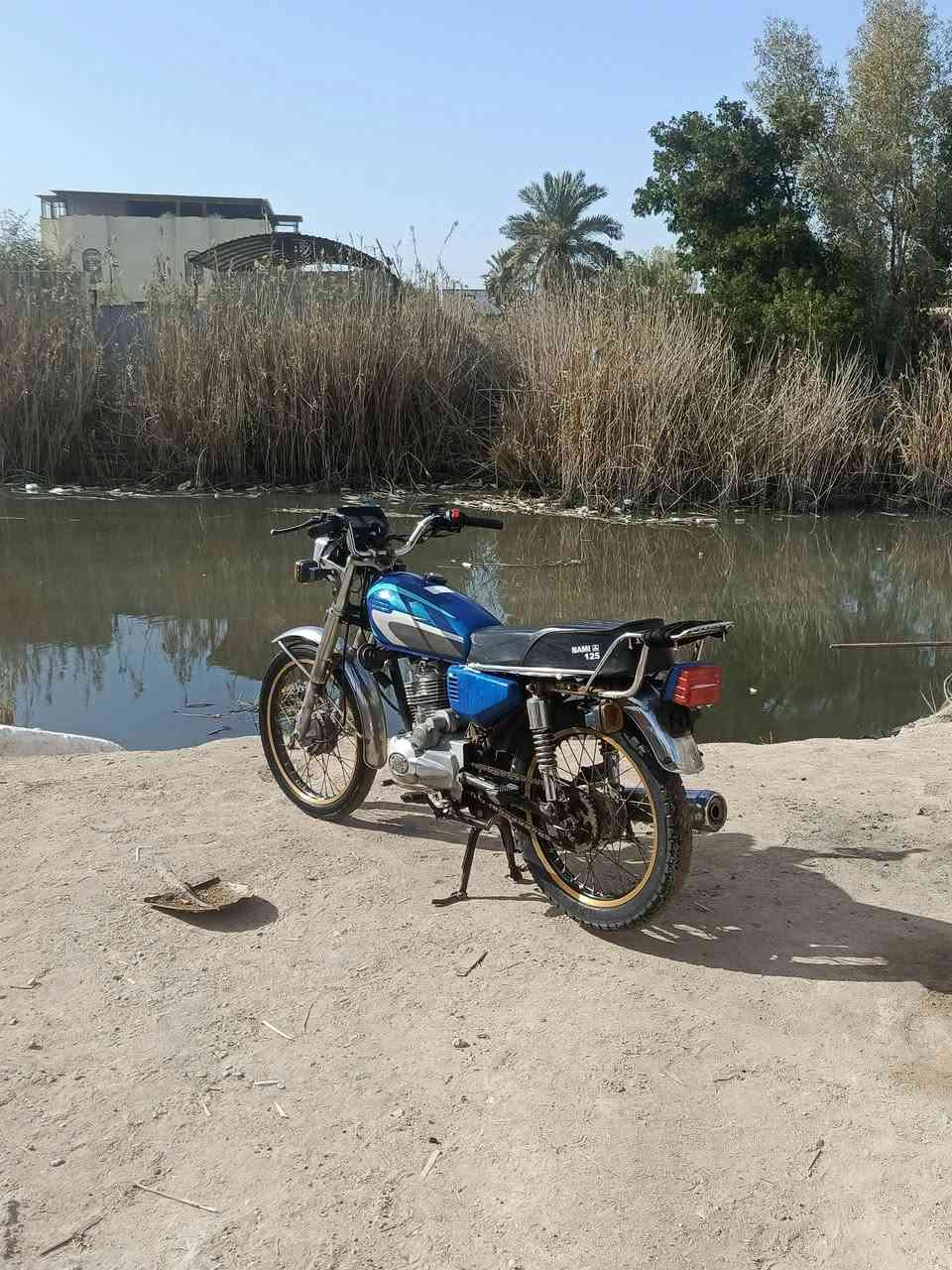 سلام عليكم 
دراجة 5 كير بارت  تشتغل سلف وهندر لايتات عالي ناصي رماش اشاير كل شي شغال ونضيفه ويلات فافون الاصلي

اريد مراوس بدراجة وزوازه


**إذا كنت صاحب هذا الإعلان وتريد حذفه لأي سبب، رجاءا أرسل رسالة إلى الدعم الفني**