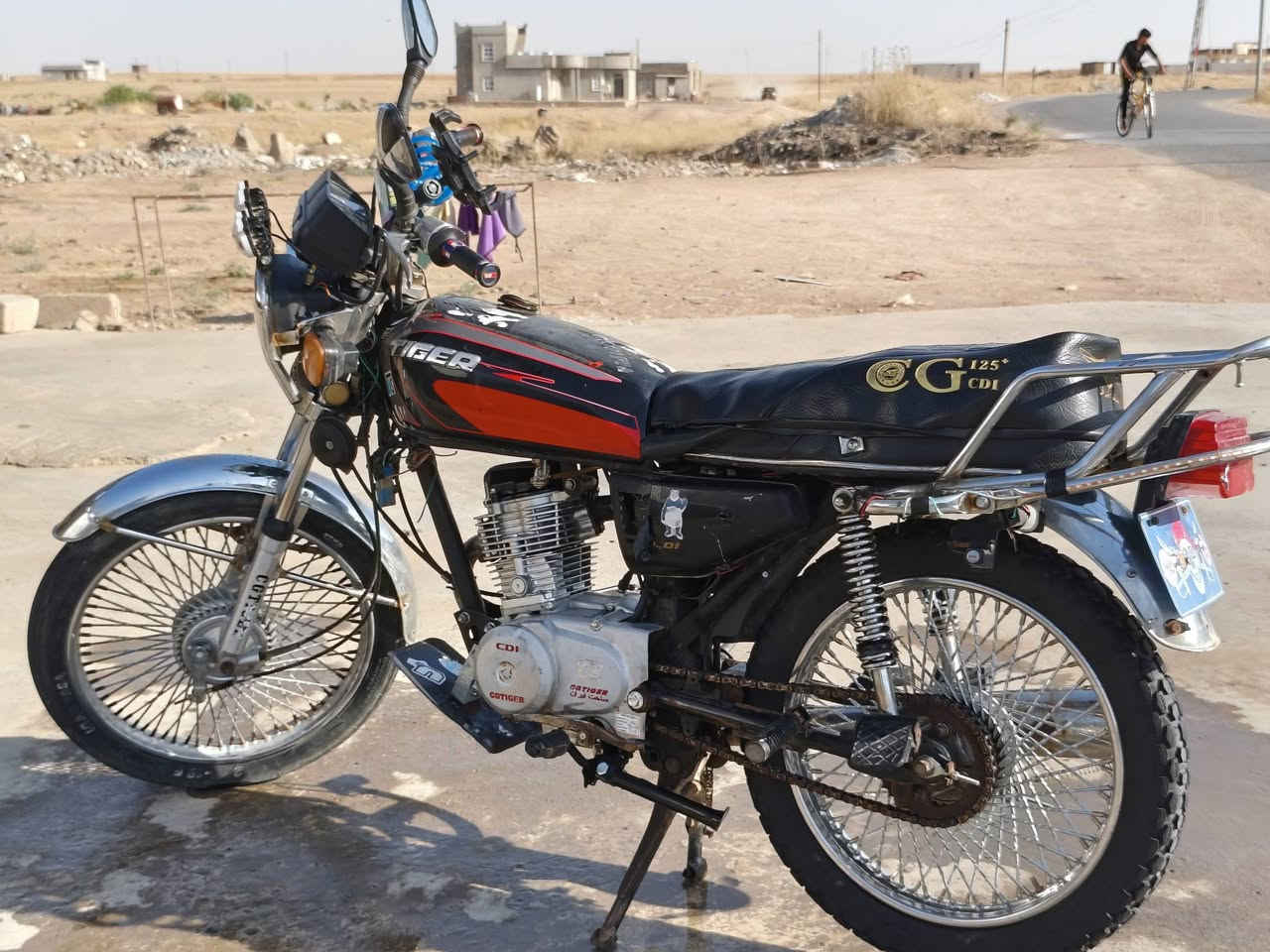 تايكر اللبيع موديل 2020
سعر ٤٠٠ وبي مجال

***********
