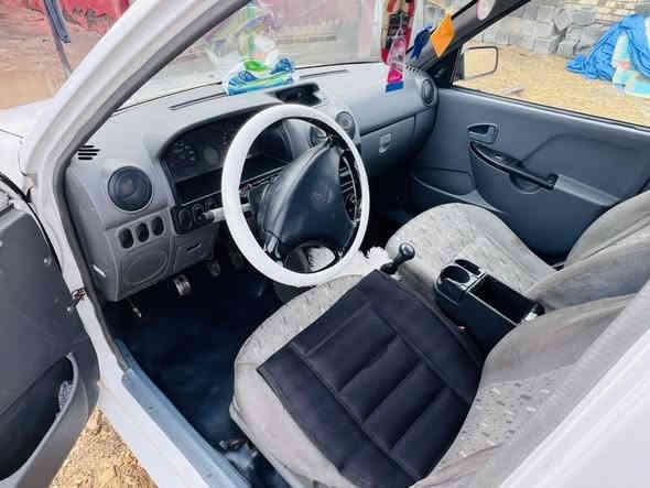 السلام عليكم 
سايبه موديل 17 
كير ومكينه كفاله 
تبريد شغال 
سياره حيل نضيفه واحلئ من الصور 
السعر 41 
للاستفسار ***********
