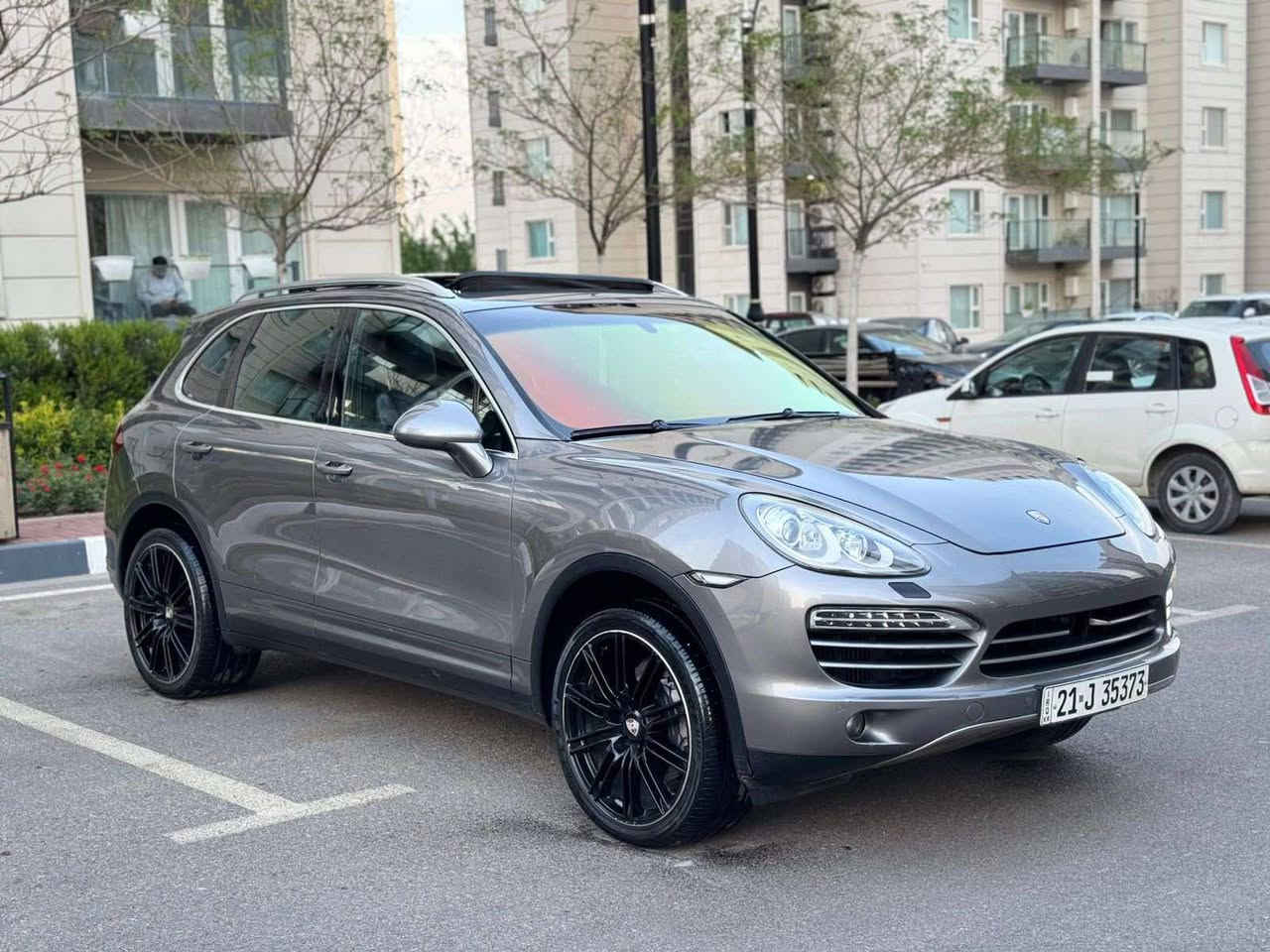 پۆرش کایەن 2011 مواسەفات  V6 diesel turbo 
بێ بۆیاخ زۆر تازەیە سەیارەکە 
کامل سێرفز کراوە
کامل مواصفات
دەبڵ ئەکسل و قفڵی ئەکسل
دەبڵەکانی چووپە بەرز و نزم ئەکات
شاشە و سیستم سماعە بۆس BOSE
رادار ٣٦٠ 
حاسە ٣٦٠
ئۆتۆ ستۆپ 
رادار گەورە
برێک بەصمە
کوشن جلد
کوشن کارەبا و میمۆری
٤ کوشن هیتەر
سەقف پانۆراما
لایتات LED
سنوق جەک
زۆر مواسەفاتی تر……

سعر لە کۆمێنت داوابکە ڕاستەخۆ بۆت دیت 📩 

گیرومەکینە بەشەرت 
 زۆربەجوانی پاکی ماوە 
 هیچ خەلەلیکی تیدا نییە 

ژمارەی خاوەنی 
***********
