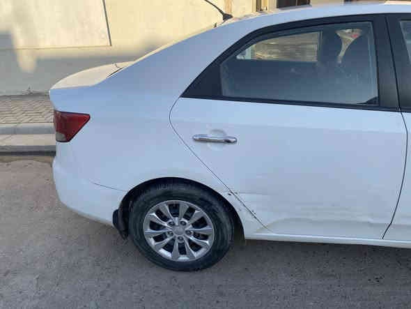 سلام عليكم
كيا سيراتو موديل ٢٠١٢

ماشيه ٢٢٦ الف خليجي مكينه ١٦٠٠ تبريدها خير من الله تخم تايرات جديد صدر امامي خلفي جديد مبدل الجاملغ الي بصف السايق والكير مفتوح لتبديل الفلتر  والمحرك  مفتوح وباقي شغلات موضحه بالصور

سنويه باسمي وتحويل ثاني يوم اذا تريد

مكاني : بغداد الدوره الزراعي مقابيل ابو طيارة

سعرها ٩٨ وبيها مجال 

رقم تلفون:***********
