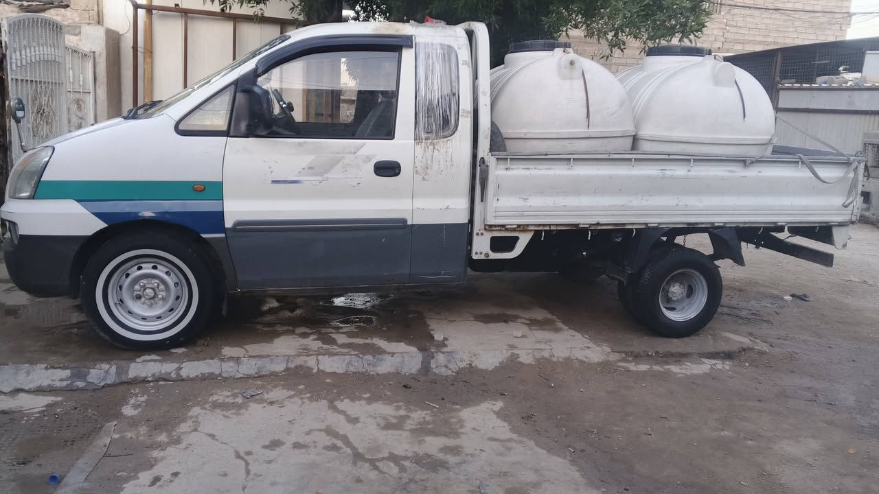 سلام عليكم ليبرو حمل للبيع مديل 2000 جاهزة من كلشي مكينة كير اكسل شاصي مكينة مسكر كير عادي تبريد تدفة تخم تاير امامي خلفي بيضة بسمي صارلي 3 تشر من محولهة رايدهة 65 مكاني بغداد كمالية ***********
