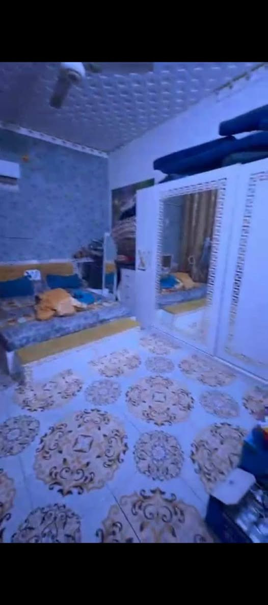 خاص في مكتب عصام للعقار 🏪

بيت للبيع ✅

مطلوب مبادرة✅ 

المساحة ١٠٠م النصف الخلفي📉

ملاحضه💢(بناء نضيف بلوك السقف عكادة)

طابو صرف 🧾

السعر 

النقد ٢٣

مطلوب ٥٤

التسديد الشهري ٢٤٠ آلف 

العنوان📍 حي الفداء قرب المدرسه الصينه 

للأستفسار ☎️***********
