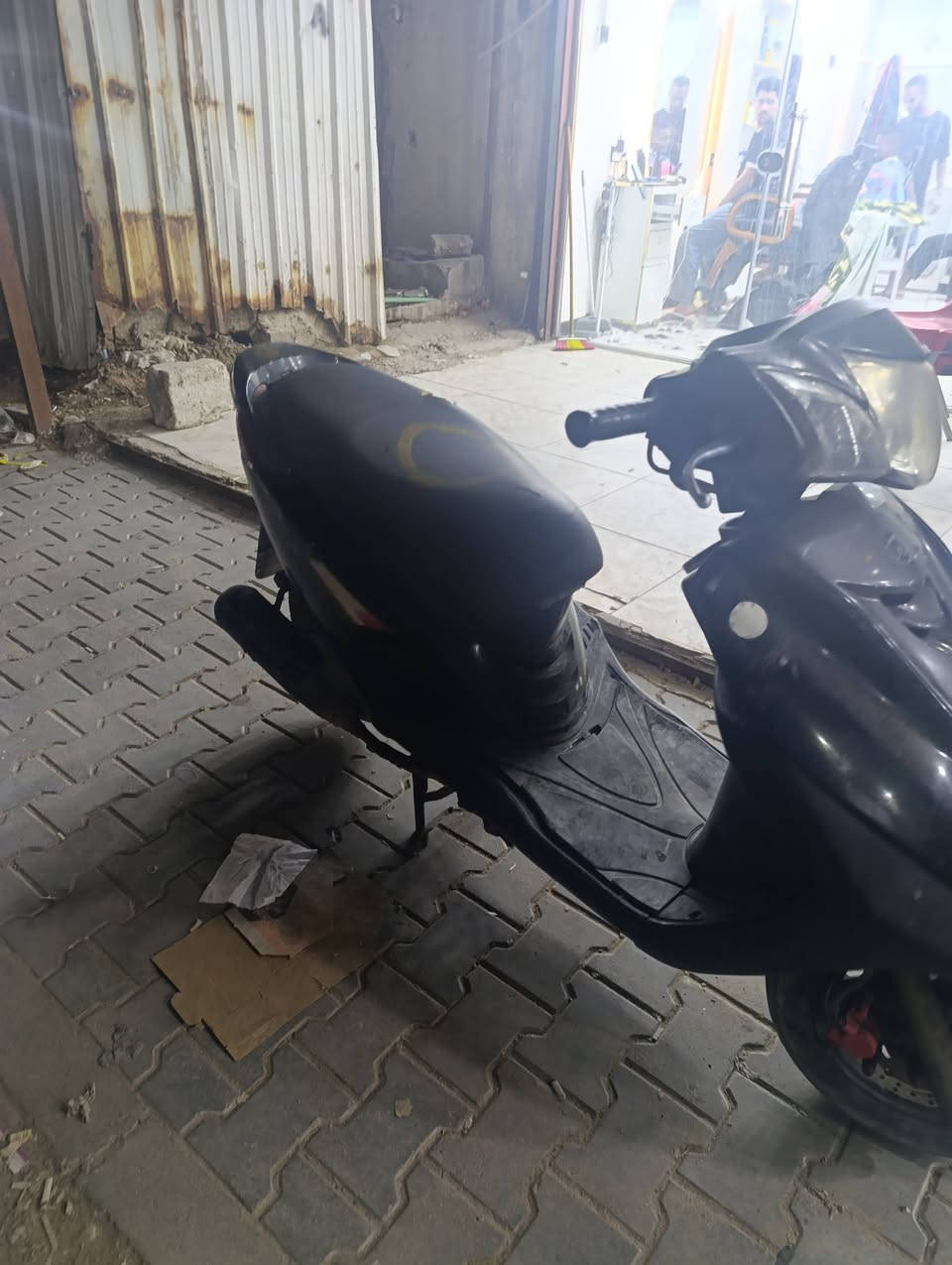 دراجه بريز ما مفتوحه بلا ديه ***********
