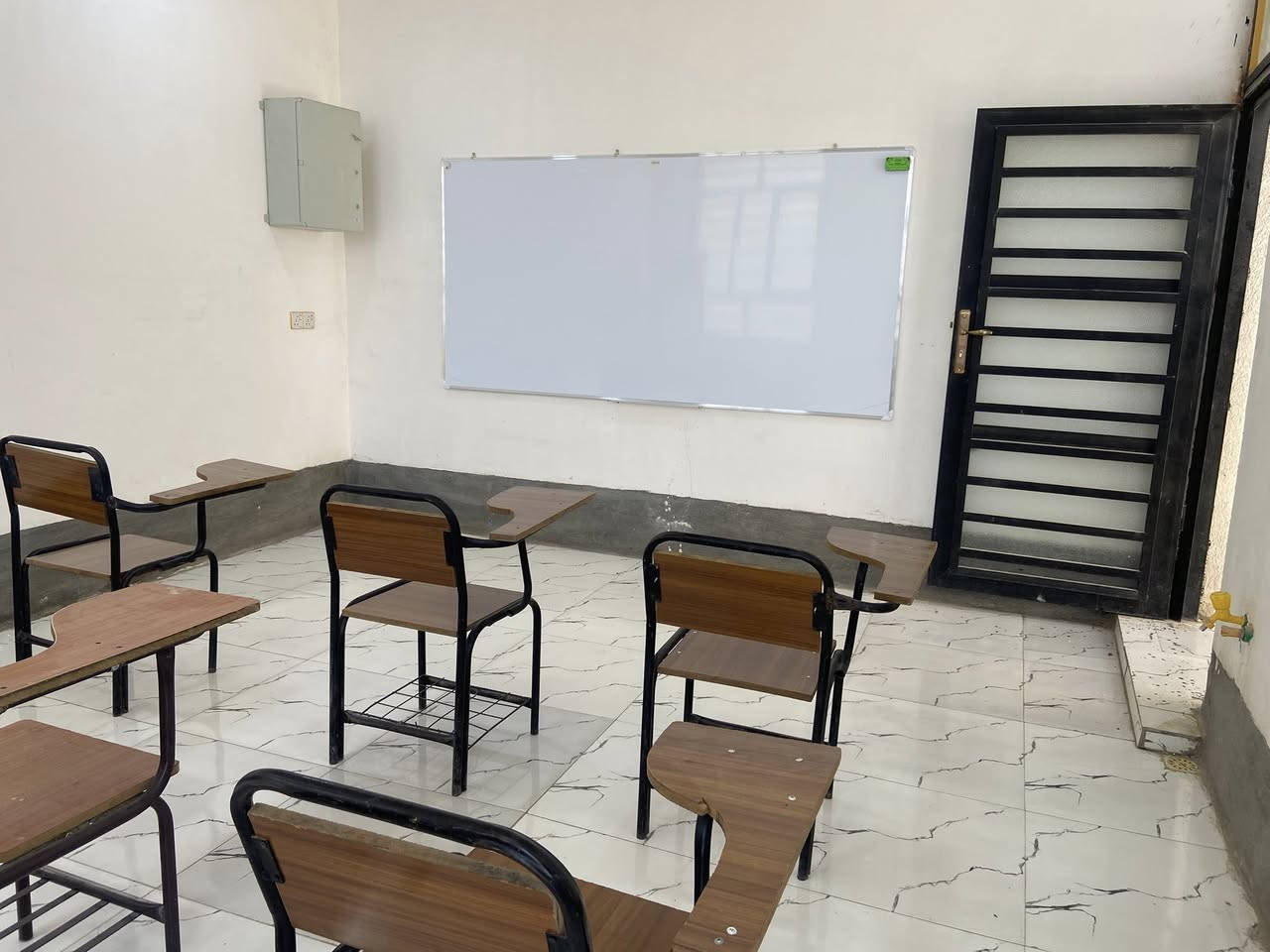 سبورات مدرسية نظيفة جدا استعمال قليل جدا للبيع ( عدد 3 ) السعر 150 الف


**إذا كنت صاحب هذا الإعلان وتريد حذفه لأي سبب، رجاءا أرسل رسالة إلى الدعم الفني**