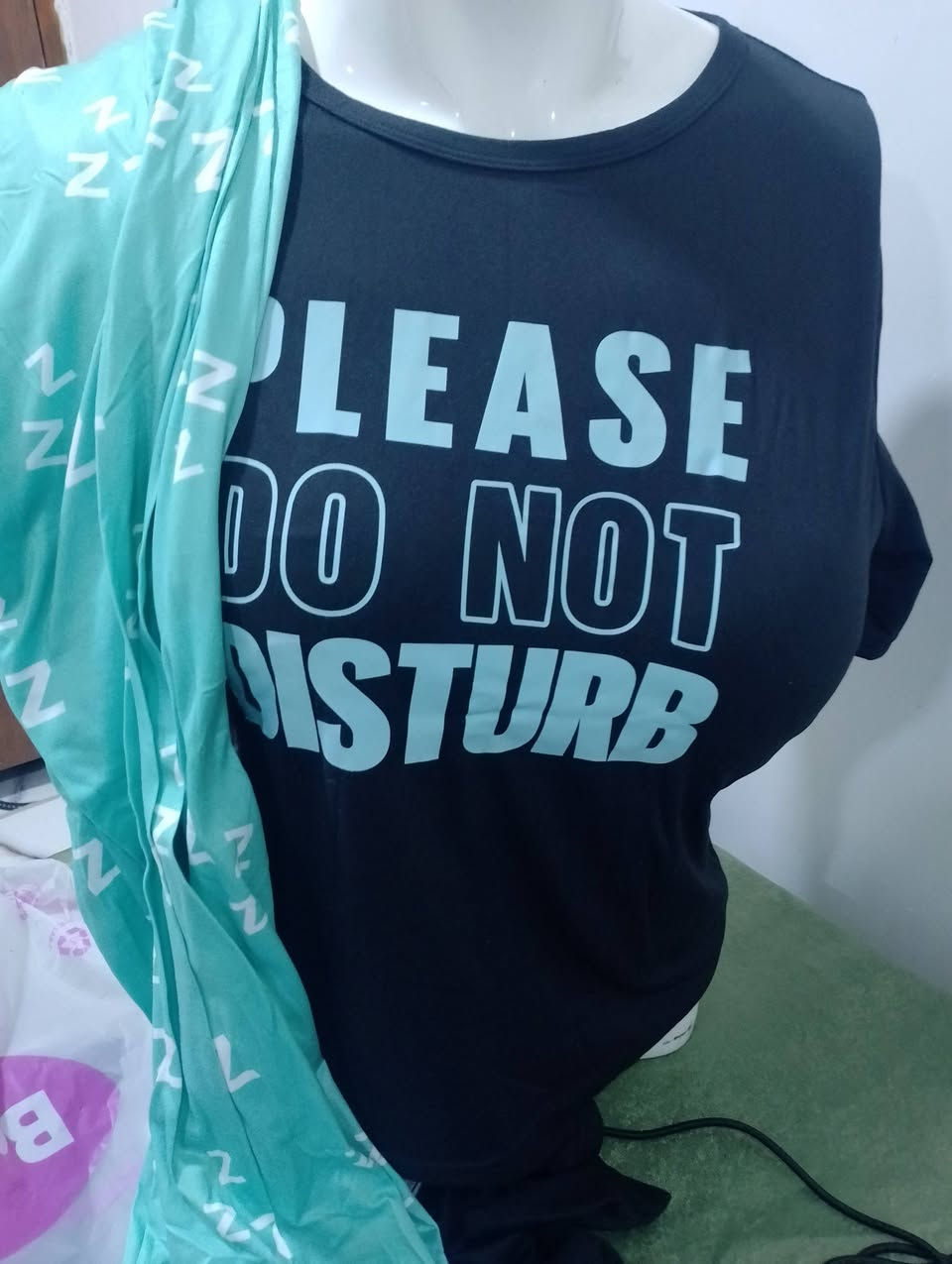 السلام عليكم بنات عندي ملابس نسائي تراكات من قياس ميديم إلى قياس 4 إكس انسب الأسعار


**إذا كنت صاحب هذا الإعلان وتريد حذفه لأي سبب، رجاءا أرسل رسالة إلى الدعم الفني**