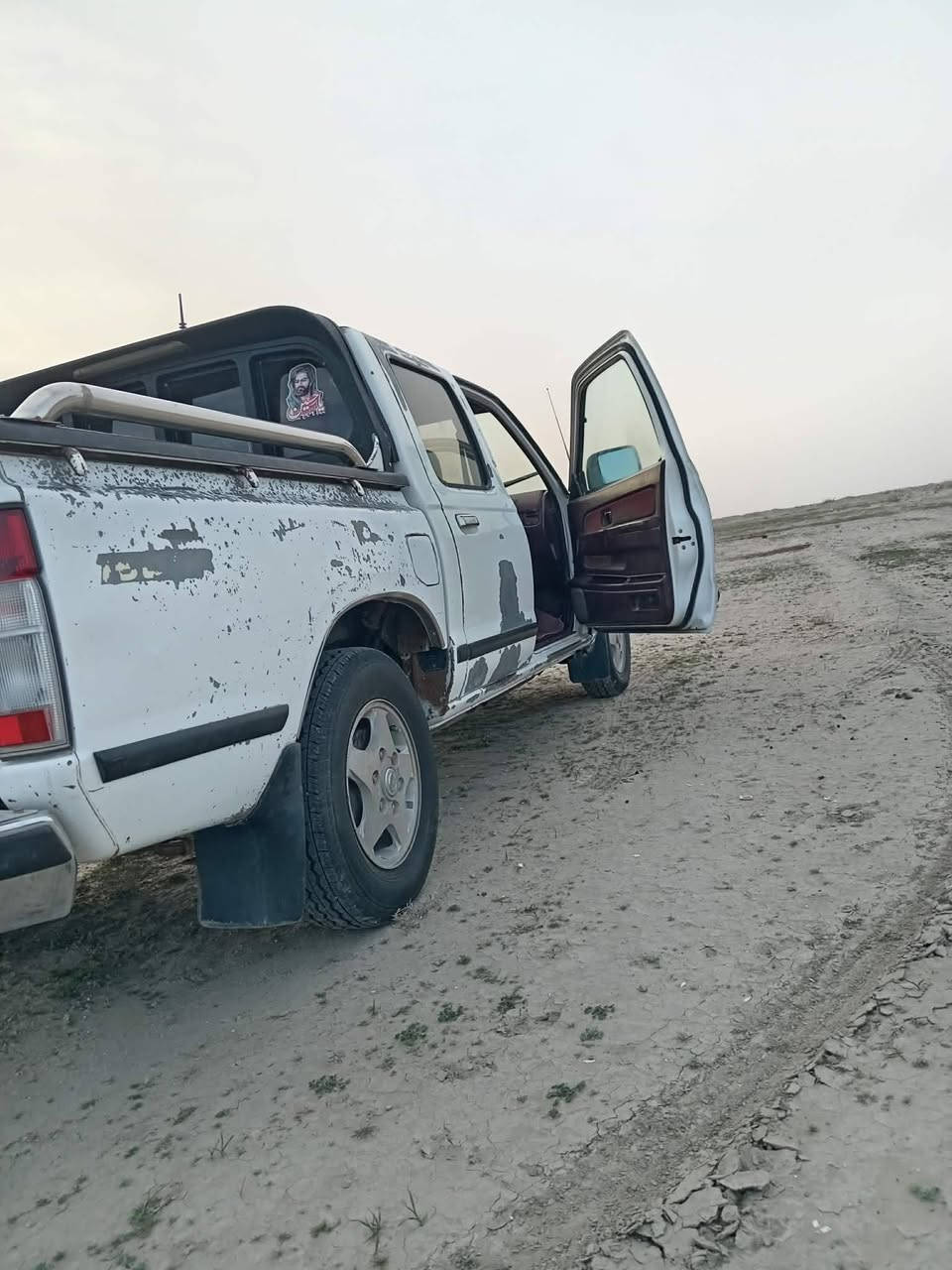 افلح من صلا علا محمد وال محمد 
نيسان بابطين فول موصفات سياره بلاديه 
موديل2006رقم ذيقار بسمي سنويه مامنتهيه سياره جاهزه وحلوه  ماعوزه اي شي ترايك وين ماتريد 
المكان البطحاء ستفسار ع رقم ***********
