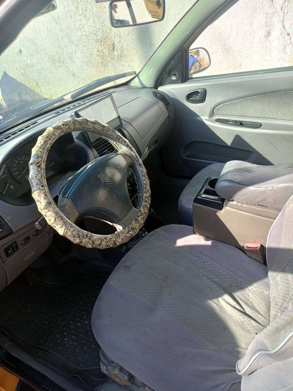 سلام عليكم طيبه البيع موديل15 مكنيه وكير خير من الله رقم بغداد نكليزي هيئه وغرامات مصفره سنويه 2030 تدفه تبريد شغال دواخل نضاف شاشا مسجل كهربائياتها شغاله سياره خير من الله لا ضربه ولا تبديل صدر حداديه نضيفه السعر 38وبيها مجال بصيط حك الجيه مكاني بغداد المدائن رقم الهاتف ***********
