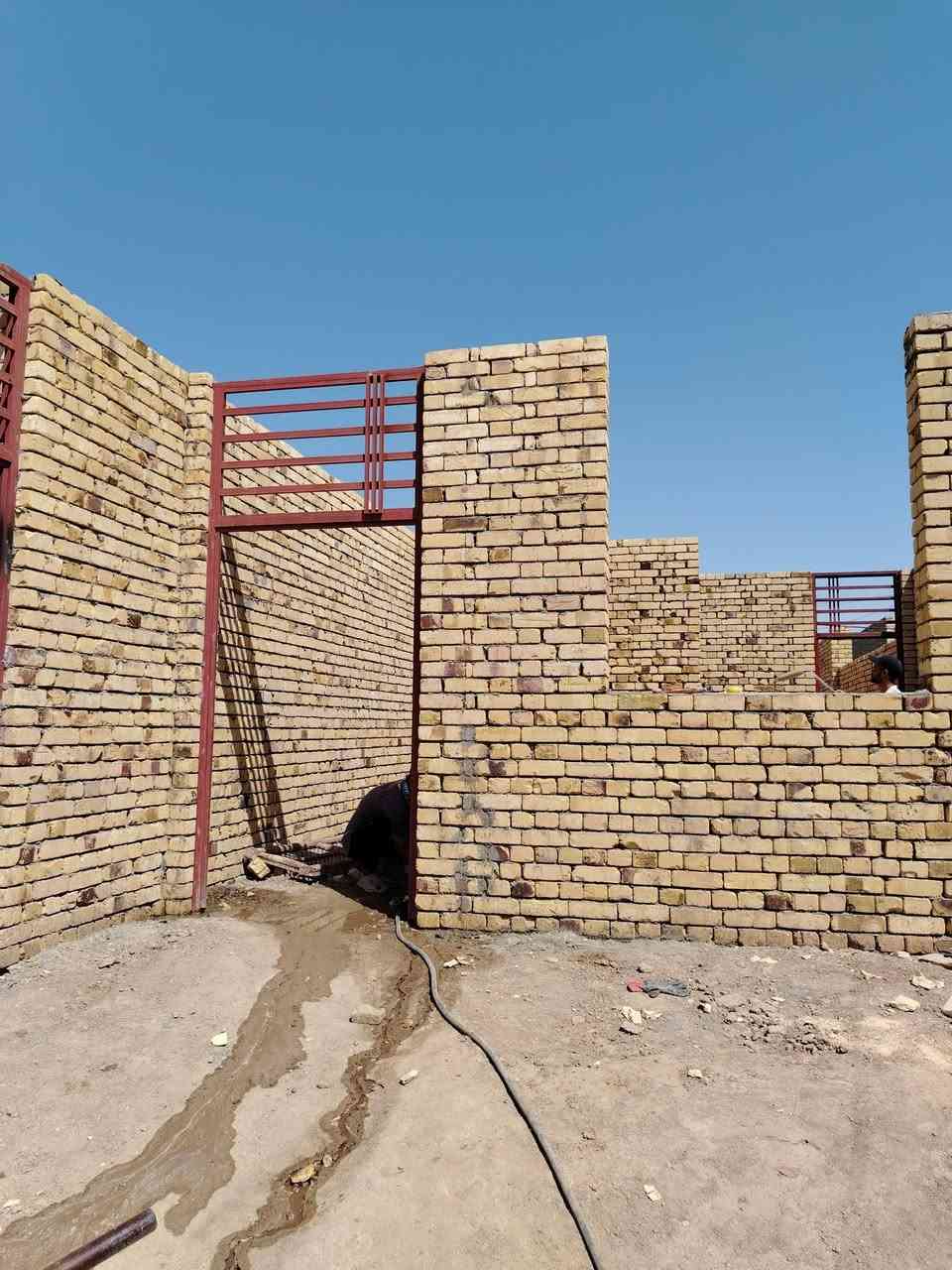 خلفة بناء درجه اولى نشتغل على الدبل وبليوميه ***********
