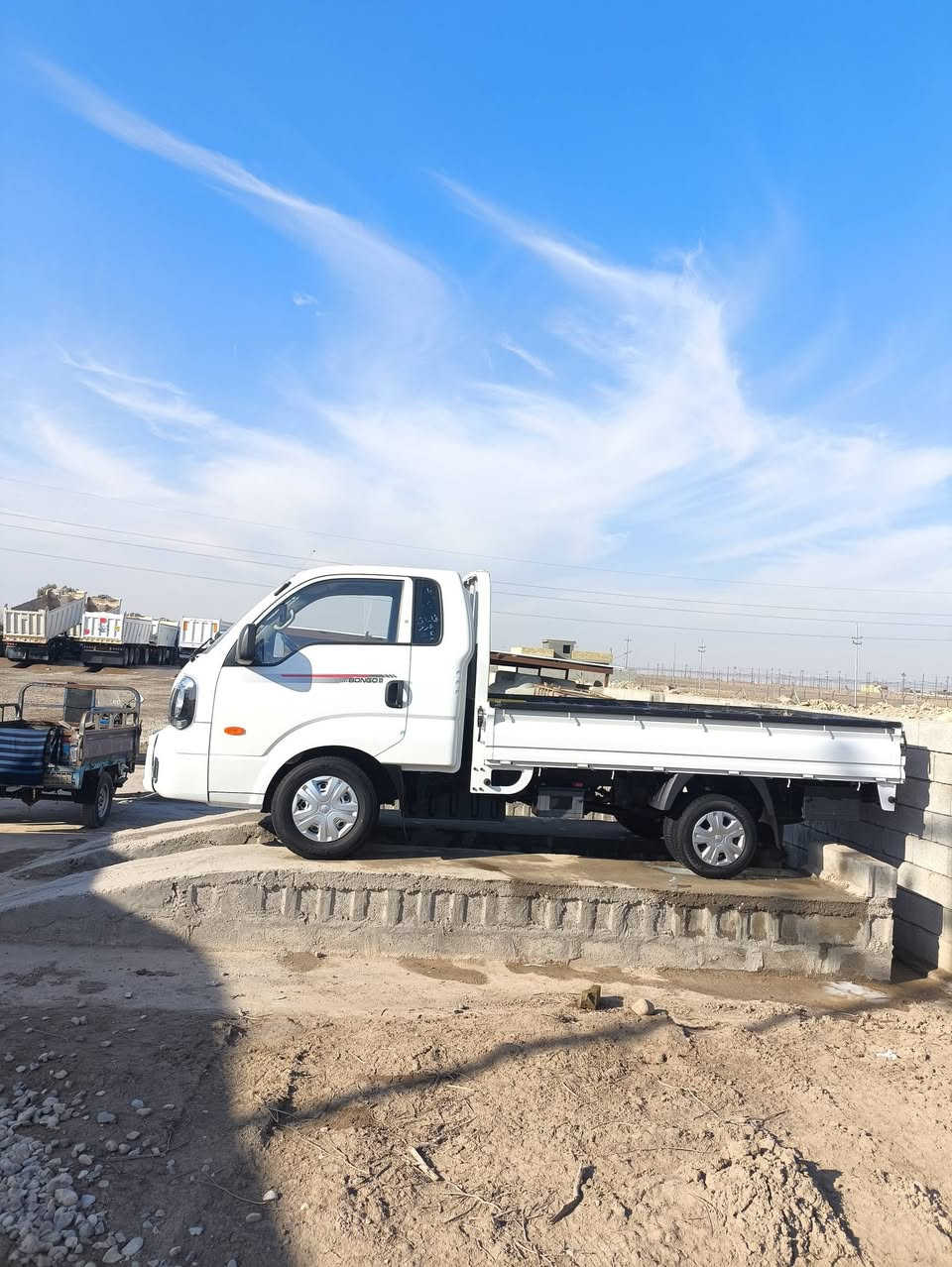 سلام عليكم كيا مسكر أدبلو موديل 2022 
مكفوله كفاله عامه. رقم قادسية انكليزي  
مشروع وطني السياره جديده ماشيه6الف
سياره جاهزه كبل للشغل ما تصرف عليه دينار
العنوان واسط للأستفسار اتصل علا الرقم
الهاتف..  ***********
