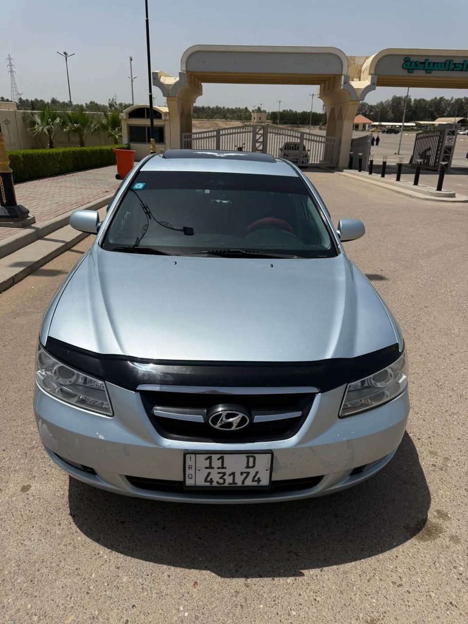 سلام عليكم
سوناتا 2008 وارد امريكي 
حادثها جاملغ وبنيد ومصبوغه عام للجماليه السياره كلها ليبل واحد عده الجاملغ والبنيد مال امريكا 
_كشن كهرباء 
_تتفئه بل كشنات 
_فتحه 
_مكينه 6سلندر 
_تحكمات ستيرن 
_شاشه +كامره 
السياره صدر امامي خلفي جديد 
تخم تاير جديد قبل سبوع شديته 
تبريد ثلج 
السعر 88
***********

