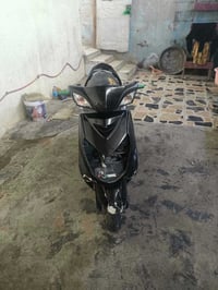 سكنس فحل اليوم طفت عدي كلولي كهربائيات اني ابيع كوم حديد تجي تحمل وترو...