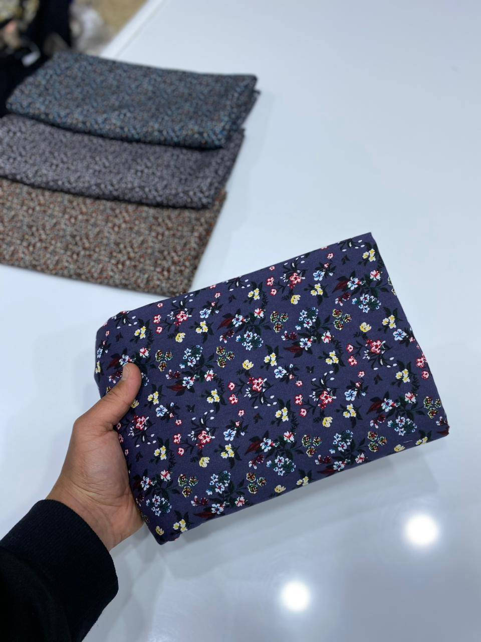 كشمير مونديال الأصلي 3 مترات سعر القطعه 8.000
يوجد خدمة توصيل لجميع المحافظات العراق 🇮🇶
***********
