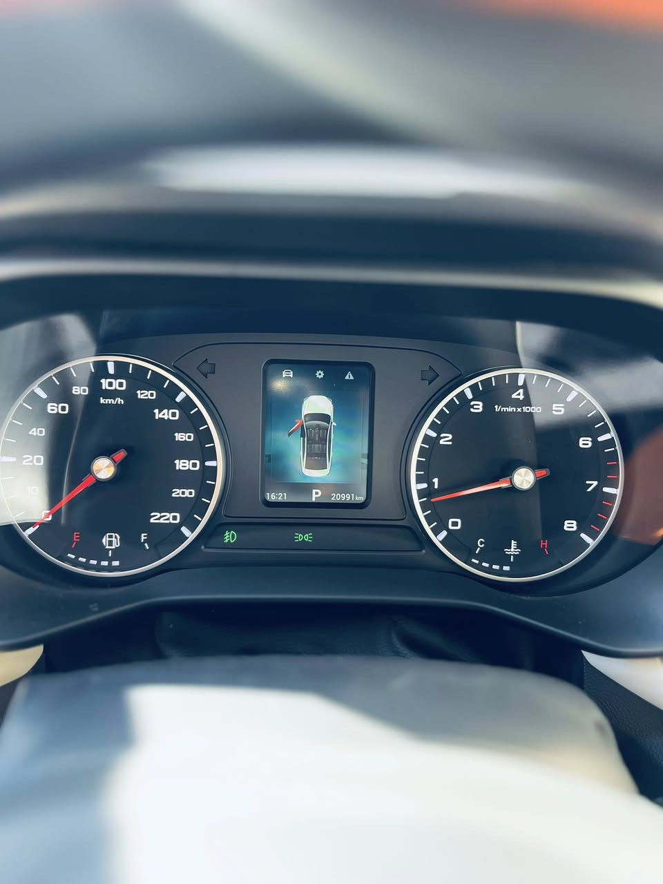 #للبيع
السلام عليكم ام جي 2024 خليجي ام الضمان . فول مواصفات ما عدا الفتحه . بيها رش 3 قطع بدون معجون وبدون دواخل اثر شخط وسونار موجود . سيارة جديدة وجاهزة من كلشي . ماشية 20 الف . رقم سليمانية الجديد بأسمي  . مكاني بغداد ..

السعر // 108 💸 وبي مجال بسيط :
للاستفسار // *********** 📞
