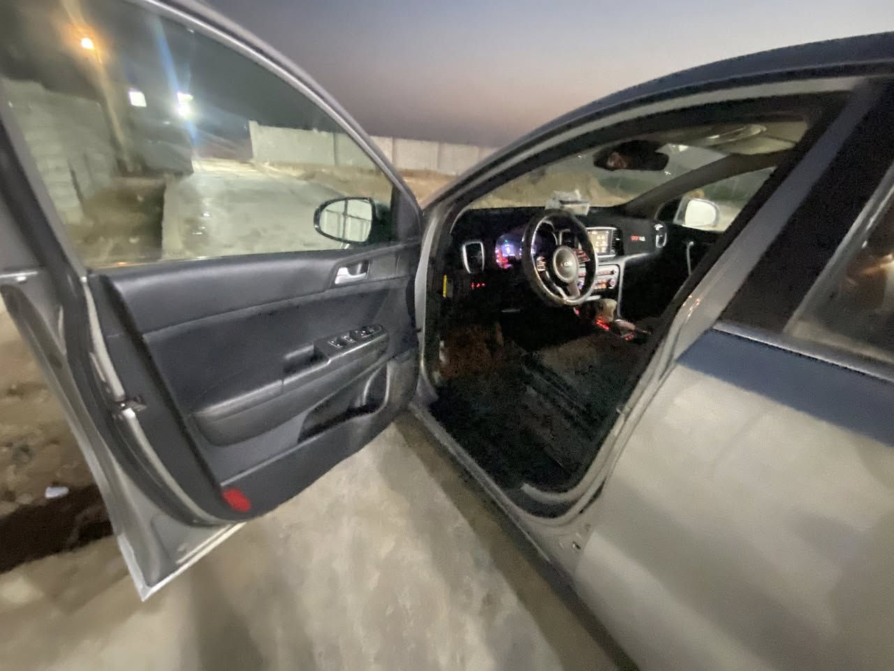 سبورتج موديل 2021 رقم بغداد وارد انريكي حساسات رادار مري شفط إشارة مري خير من الله سياره مال جناي سيارة بيتنا الخاصه معروضه آب ١٩٠ وبيها مجال *********** مكانها بغداد جسر ديالى
