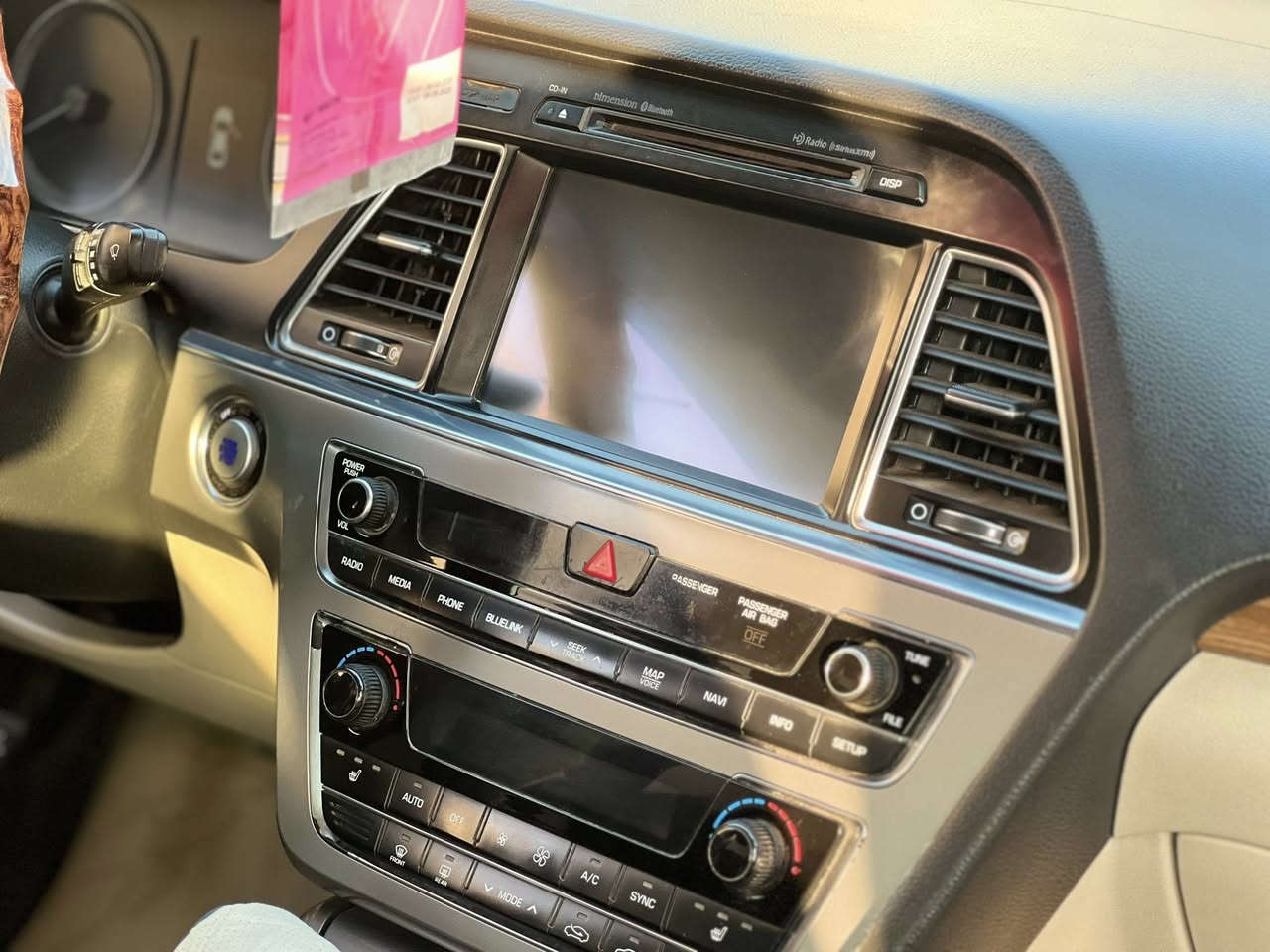 من رخصة الادمن المحترم…

سوناتا 15 بأسمي لغاية 28 محرك توربو جاهزه للأخير بصمه تشغيل أبواب إشاره بالمرايا تبريد ثلج  كمبريسر جديد قبل يومين بدلته لان زنون ضربتها بنيد فقط ونفسه مصلح وباب عكس السائق مصبوغ اثر شخوط السونار موجود !!  بيع أو مراوس حسب القناعه 

السعر 110 وبيها مجال قليل 

المكان ناصريه

استفسار ( ***********)
