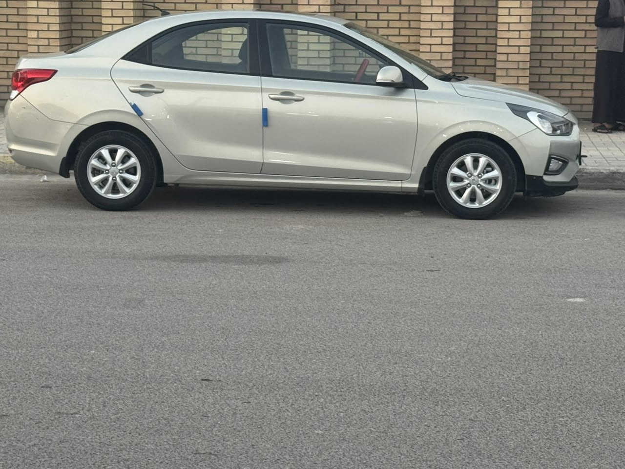 السلام عليكم ورحمة الله
هونداي رينا موديل ٢٠٢٠
السياره مكفوله من الصبغ عدا بارد بالجاملغ
رقم بغداد جديد
كير مكينه وصدر جديد
السعر ١٠٧ وبيها مجال للشراي
للاستفسار الاتصال ع الرقم ***********
