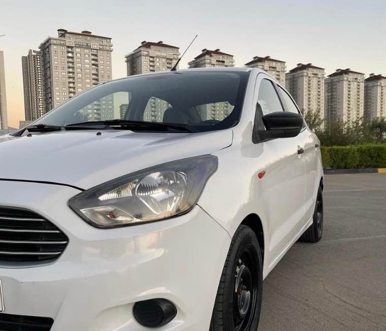 فۆرد فیگـــۆی 2018 مرغوب
سەیارەکە زۆر پاکە ماڵی دۆستە بێ مسرەف
تایەی تازە ڕۆنی تازە یەک دیناری مسرەفی نییە
بێ بۆیاخ بێ کرانەوە دەعامیش بۆیاخ نییە
ئەم مۆدێلانە مرغوبن چونکە تەپەی گێڕی نییە و مەکینە ١٦ ی چوار بستۆنن بەشەرت دینارێک مسرەفی نییە گێڕ بەشەرت دەبڵ گێڕ   عادی و ئۆتۆماتیک دژە خلیسک شاشە ڤۆلیۆم سەرسوکان پێش و دواوەی کامێرایە 

داوای 95  گەڵا و معامەلەی لێ ئەکەم

***********📞📞 السليمانية, العراق
