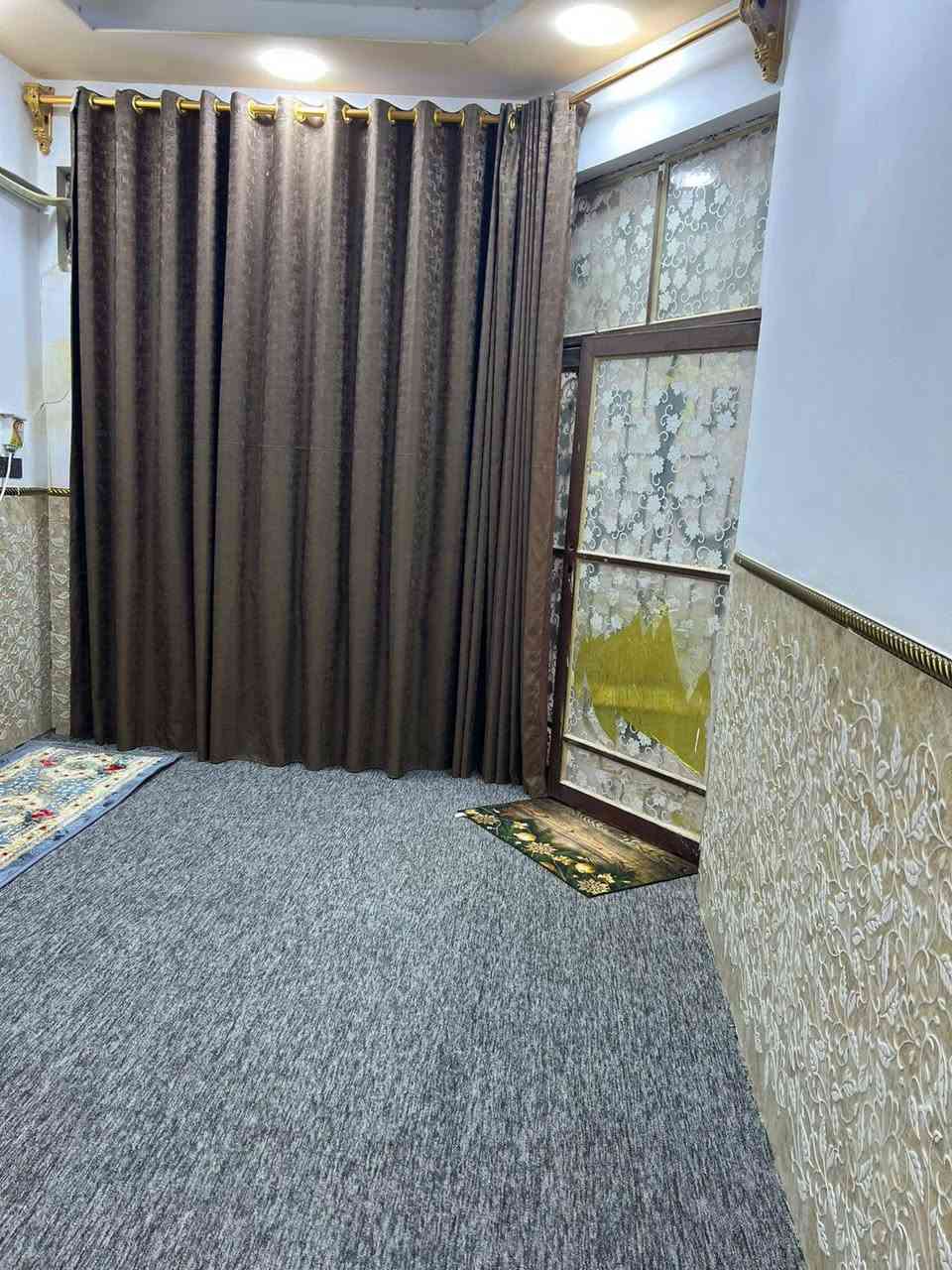 دار للبيع مساحه 100متر..طابو زراعي سند.25بكاع.الكريشات.مشمول.بالطابو.منطقة
.الكريشات.مسجل ومرقم من قبل البلديه..ميزانيه ماء وكهرباء بي..الدار طابق ونص.. أساس كونكريت بناء طابوق السقف كونكريت.البيت نضيف 80 %..يحتوي على غرفتين نوم وحده فوك.ووحده.جوه..صالتين.مطبخ.واستقبال.
وصحيات داخليه وخارجيه..البيت مسكون.اخو.الجديد.السعر.60مع.المجال.العنوان
.كوفه سايدين المطار الجديد..مقابل مثلجات الاوائل .للاستفسار.مراسلة.الصفحه او اتصل
***********
