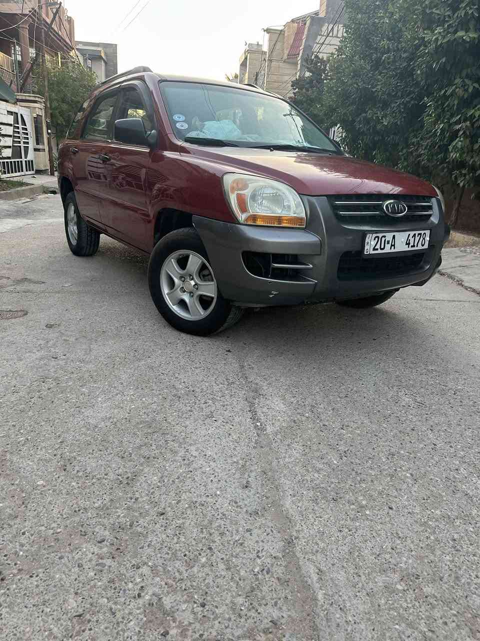السلام عليكم ورحمة الله وبركاته 
سبورتج 2008 خليجي LX
بدون صبغ 
رقم ديالى 
مكان ديالى بعقوبة 
سعر 115 وبيه مجال
اتصال 
***********
