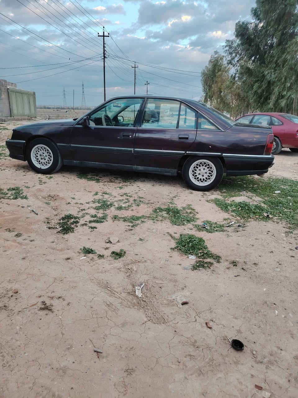 اوبل اوميكا 93 كركوك رقم جديد بطاقه بانزين بيهه محرك يصرف كير عادي بل شرط صبغ جماليه بدون اي ضربه او معجون  بلاديه السعر 38 بيهه مجال مكان كركوك ***********
