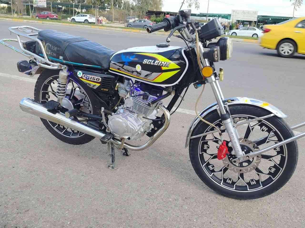 السلام عليكم سولنك للبيع موديل2024
دراجه محرك كبس مامفتوح اخرس صوت مابيه دراجه نضيفه كهربيات شغاله سلف شغال منفيس بيهه السعر 600 وبيه مجال الشراي يدخل خاص او يتصل بلرقم ***********
 الموشراي لا يكسر بل حلال
