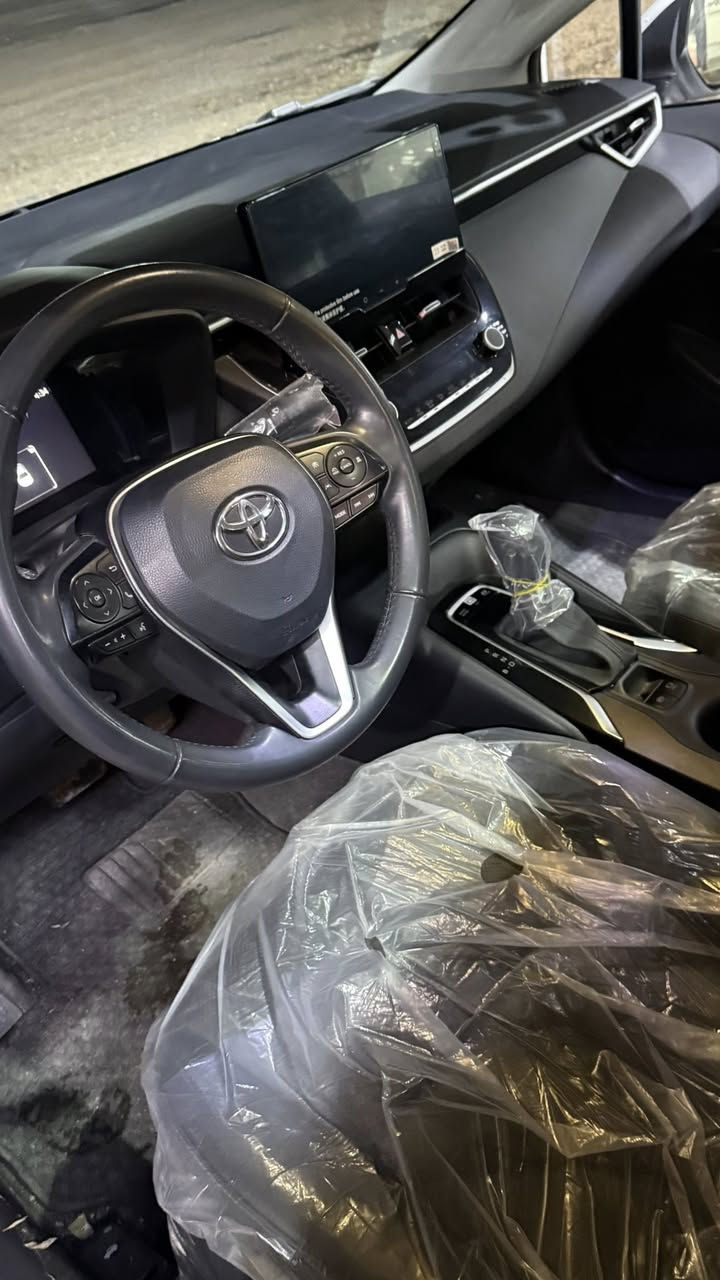 كورلا هايبرد موديل 2025
شكل الخليجي
كفاله عامه
ماشيه 31 الف كيلو
رقم بغداد 
باسم ولد من سكن بغداد
فتحه
كشنات جلد
السعر 150 $وبيها مجال بسيط 
للتواصل واتس اب :***********
