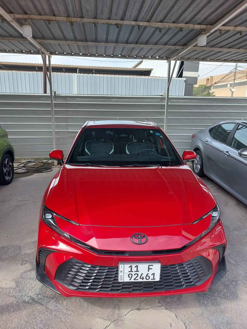 سلام عليكم
تويوتا كامري موديل 2025 

فول مواصفات SE هايبرد

ماشيه ٨ ميل 

حادث جاملغ خلفي وقبغ جنطه بدون داخل 

السعر 25500$ 

مكان السياره بغداد معارض الكريعات معرض القمه 

للاستفسار ***********
