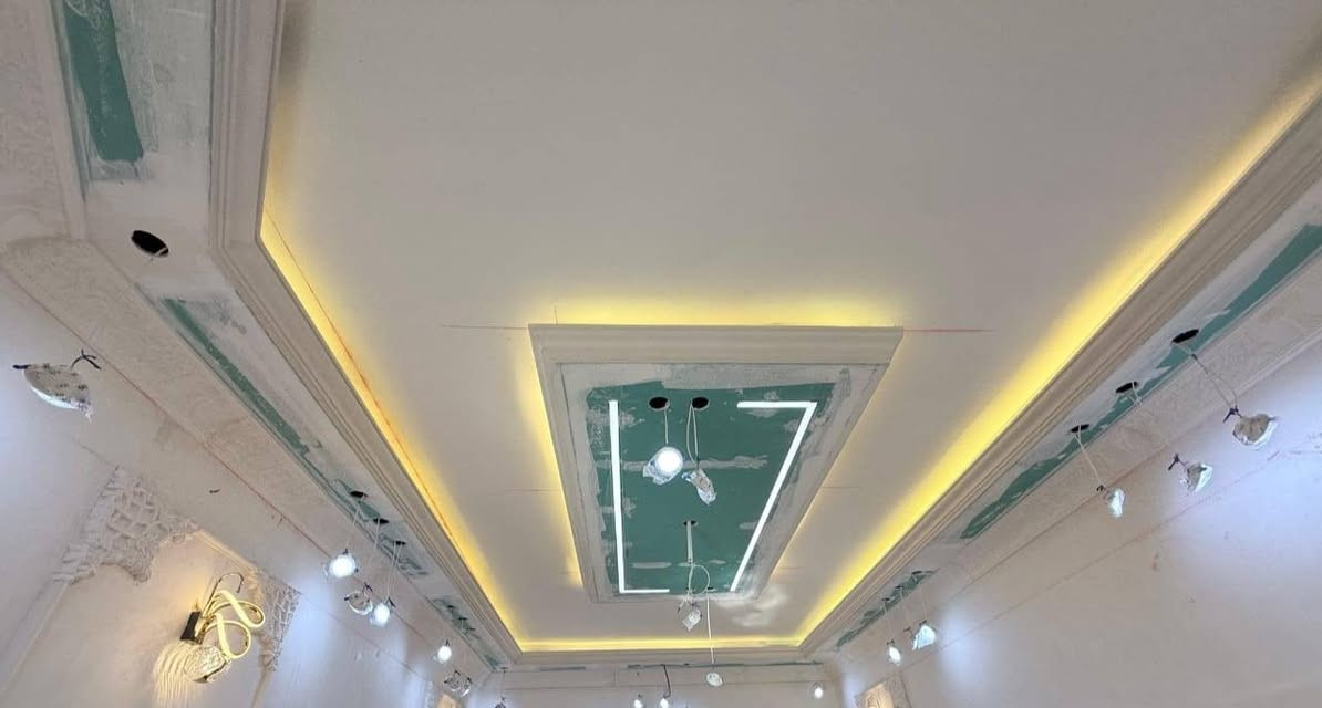 سلام عليكم
کادر صباغين

بأنسب الاسعار 

لصبغ داخلي*خارجي 
صبغ حديد 

على متر - قطعي 

***********
***********
