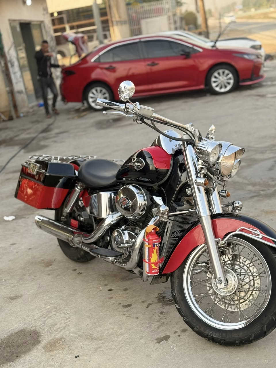 هارلي شادو 

حجم المكينه 400 

رقم بغداد مشروع وطني تحويل ثاني يوم

الدراجه مكفوله كفاله عامه 

عليه تزويد كولش حلو جنط فايبر 

سكان عمل درع بل جاملغات خلفي امامي 

كامره خلفي امامي 

سيبايات عل جنط تزويد 

الدراجه خير من الله  الشراي بي خير ويدلل

السعر المطلوب 29  وبيه مجال 

رقم التواصل ***********
