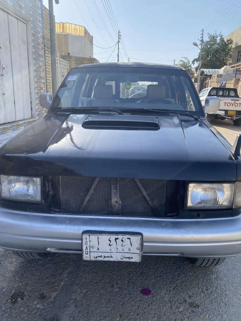 سلام عليكم
شباب سياره ازوزه تورباين ياباني 
مديل 1993 معمره سياره 
بيباب كصه 
حداديه جديده خلفي امامي 
زوج تيرات جديد امامي 
مكينه بطه 2500 كفاله 
كهربيات كله شغاله 
سعر 55 وبيه مجال لشراي 
خوان مو شراي لا يتصل 
***********
