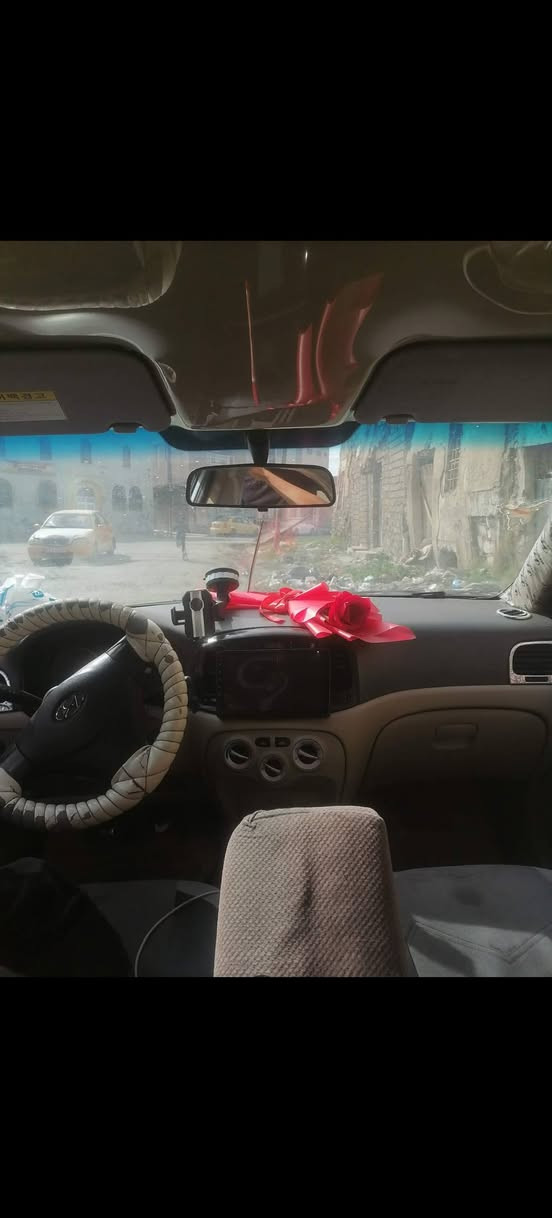 للبيع اكسنت ٢٠٠٧ كير عادي الشرعي بل موصل بيها كاربون بانزين السعر ٧٠ للأستفسار ***********
