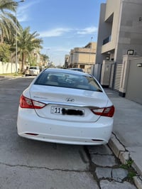 سوناتا • ٢٠١٣ • موصفات شركه