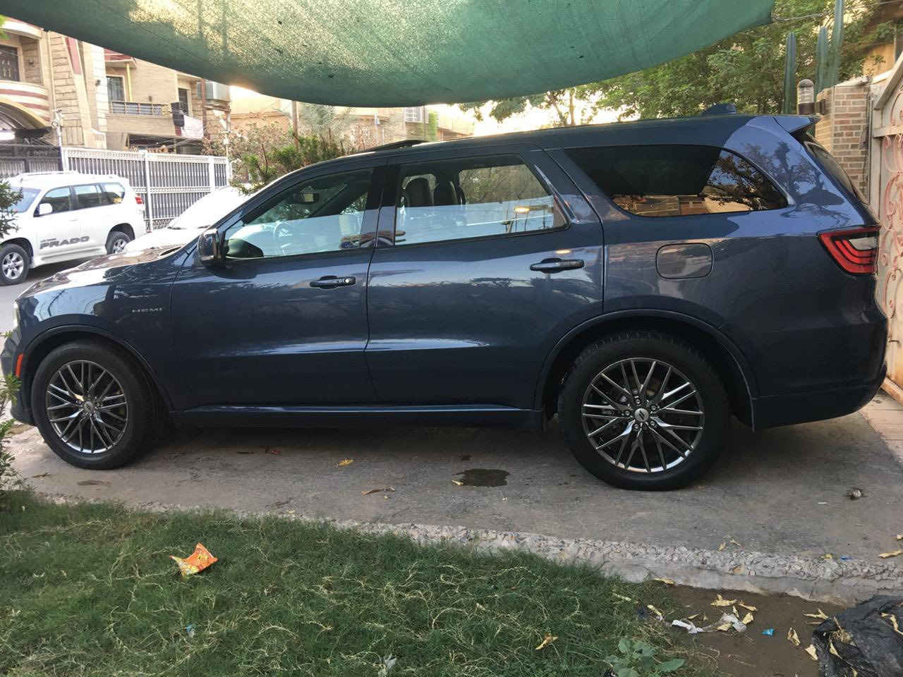 السلام عليكم
بيع او مراوس
البياعه شرايه السياره ماتخدمكم
السياره موديل 21 كفاله عامه وارد امريكي  Rt 
لون كابوي مميز فول عدا الرادار
مكاني بغداد
***********
