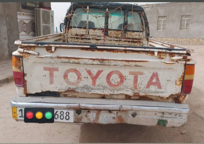 سياره للبيع موديل 93 بلاديه ع وضع البلاد  رقم انگليزي سنويه 2030بيها جاملغ مبدل بدون ضرر مكينه مكفوله كفاله  عامه وشاصي   مكفول كفاله عامه سياره بسمي مكان ناصريه مركز السعر 48 الاستفسار ع رقم *********** سياره مال جناي
