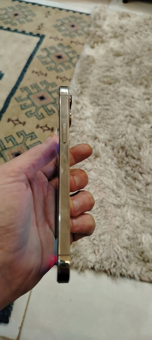 سلام عليكم
12 بروماكس  128 بطاريه70
 فيس ايدي شغال مبدل شاشه
كامرات وحده منهن مغوشه 
 نطيحه مترديه  سعره250 بدون عمله
 اذا تعامل لاتعب نفسك
وتدخل تفشل روحك


**إذا كنت صاحب هذا الإعلان وتريد حذفه لأي سبب، رجاءا أرسل رسالة إلى الدعم الفني**