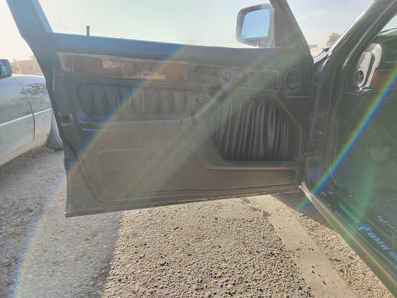 السلام عليكم للبيع فقط موديل ١٩٩٢
كير محرك بشرط
غرفته كلش حلوه
صدره كلش حلو 
سنويه ماصاقطه تحويل ثاني يوم
السياره عايزه ترتيبات بلكشر فقط
وسعره بلاش ب٣٨
عنوان سامراء
***********
