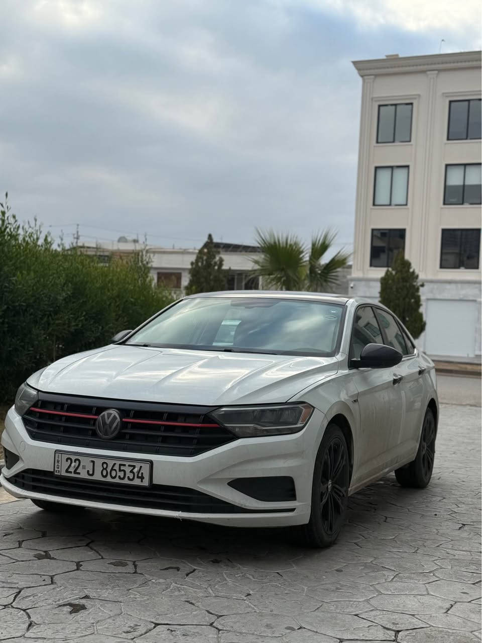 سەیارەکە بی بۆیاخە فول مواسەفەتە کلین تایتل ئیرباگ بە شەرت ٨٠ مایل رۆییە لە هەولیرم ژ.م*********** أربيل, العراق
