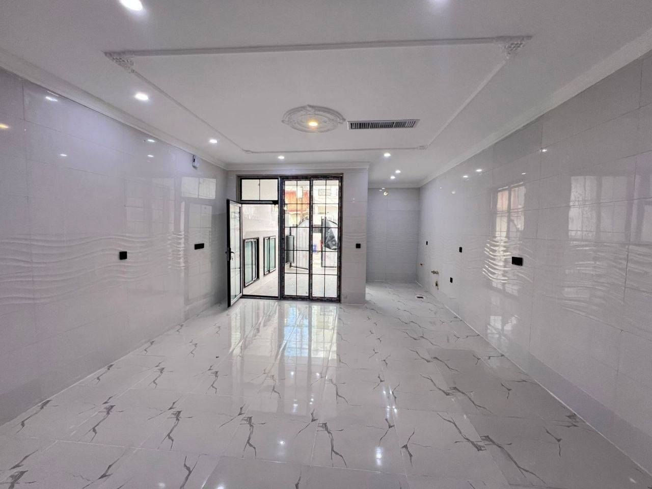 #عقارات_حبيب_علي  
🔸سند طابو يتسجل بإسم اي عراقي
📍أربيل- منزلين لبيع حي مهاباد قرب جسر جيهان سايدين كركوك
➖مساحة 100M+100M طابقين 
يتكون⤵️
➖3غرف نوم 
➖استقبال-صاله-مطبخ-مجموعه صحيات-كراج
***********
***********
لمشاهدة الفيديو والسعر والباقي من العروضات ادخل للقناة رابط القناة👇
https://t.me/habeb2ali

#عقارات_اربيل #شقق_للبيع_اربيل #بيو_لبيع_اربيل  #فلل_للبيع_اربيل #مجمعات_سكنية_اربيل
 #عقارات_كردستان  
#استثمار_عقاري_اربيل #عقارات_بغداد_سليمانية_اربيل  #عقارات_شمال_العراق  

7 دفتر 30 ورقه
