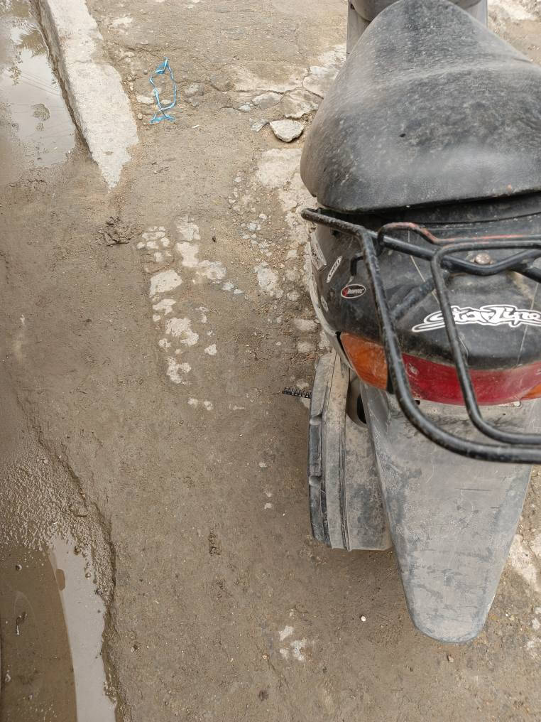 سلام عليكم أدرس للبيع طافية كاطعة نارية أدير سلف لكن متشتغل كوم حديد صالنصة طاكة فاتحة الدراجة تخبل السعر 100 ابيع طافية مكاني الشعب بغداد, العراق


**إذا كنت صاحب هذا الإعلان وتريد حذفه لأي سبب، رجاءا أرسل رسالة إلى الدعم الفني**