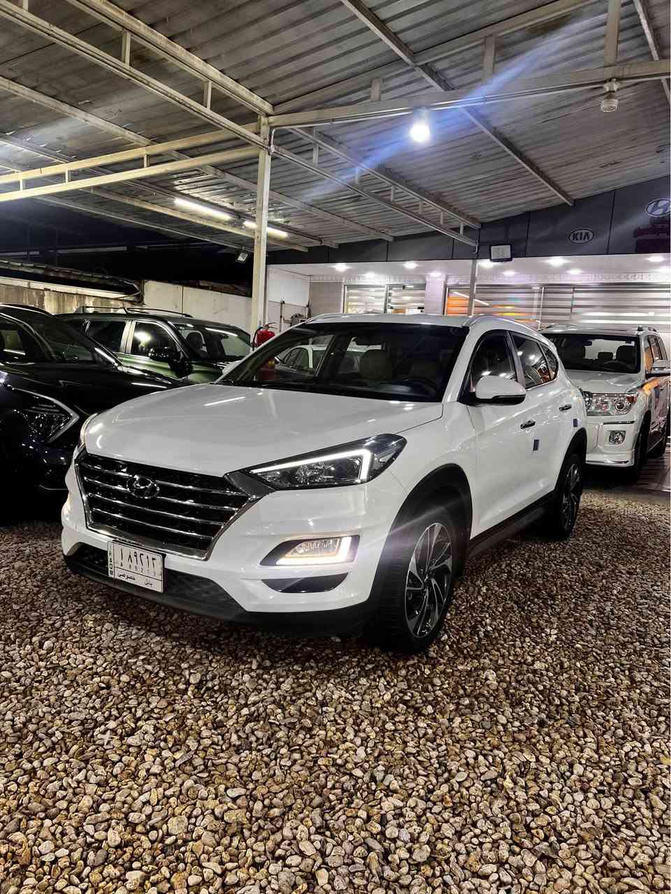 توكسان موديل 2020 خليجي مكفوله والسونار مرفق بالمنشور … رقم بابل ماشيه 94 km مواصفات اصلي 
بصمه … كشن كهرباء … لد امامي خلفي … اشاره بالمري … كشاف لد … ويل كب 19 … شباك نيكل …. شاشه كبيره … داخل صاج … ثلاث انظمه قياده … جك سبير عده كامله … 
مكاني حله *********** السعر 197$ حلة, بابل
