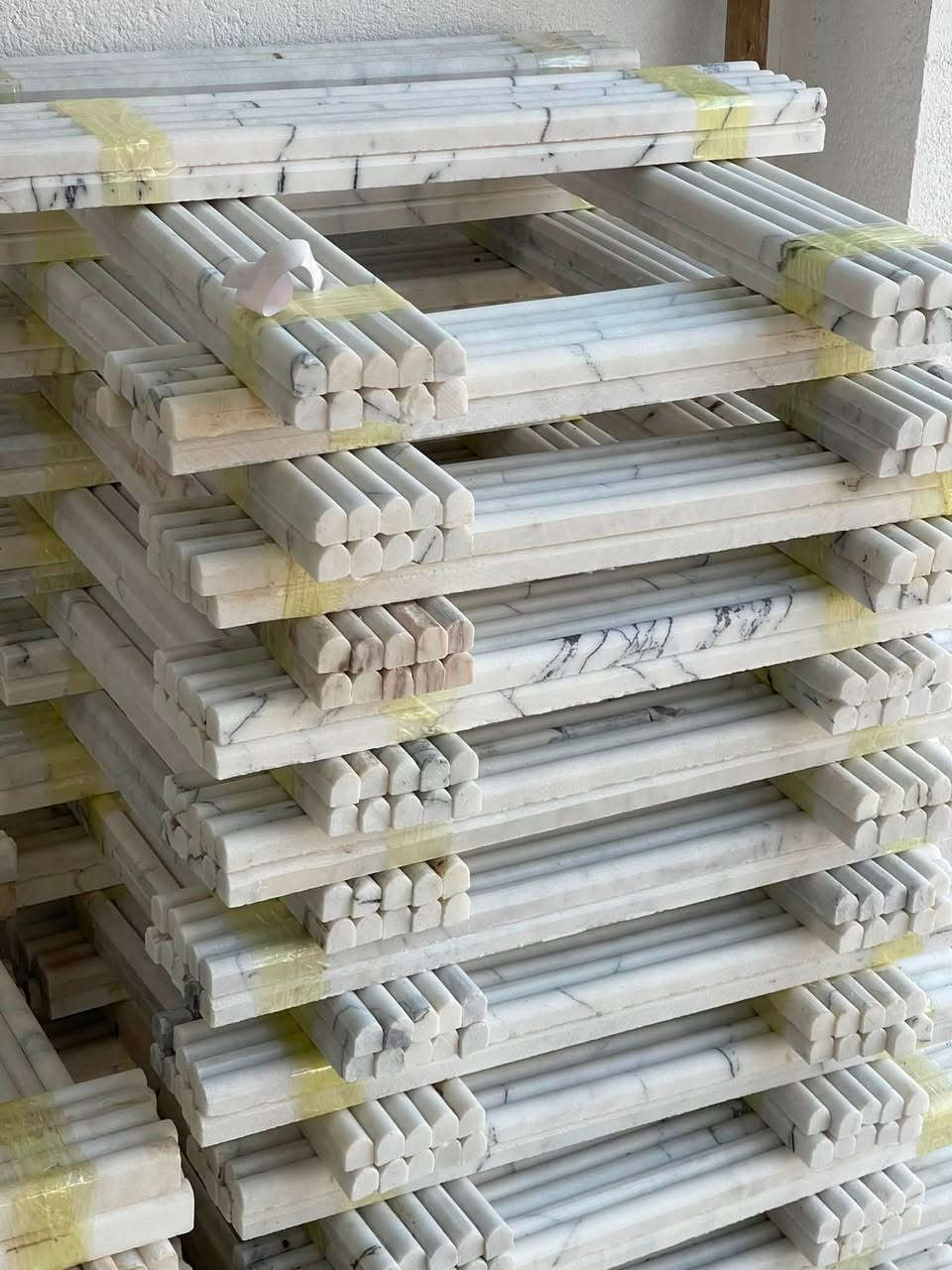 تم تجهيز كوبلن  ليلك تركي  سوق الشيوخ مقابل ان العباس  شارع العلاوي ***********
