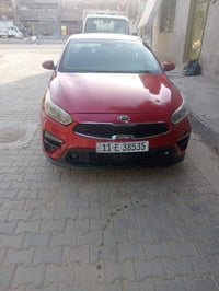 كيا فورتي ٢٠٢١ حادثها جاملغ امامي وبنيد البنيد نفسه مصلح والجاملغ مبدل...