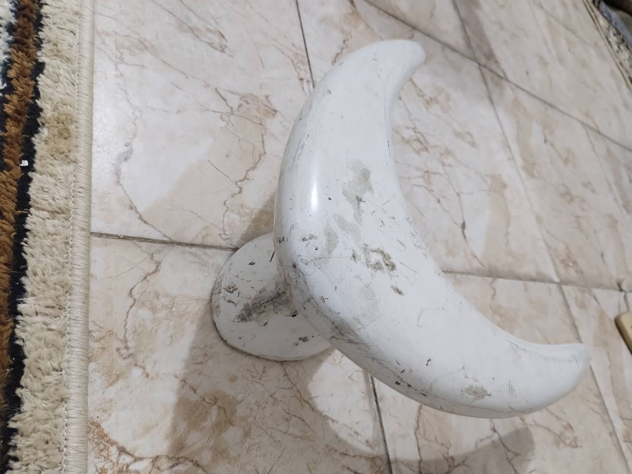 سلام عليكم  درگه +طير فايبر گلس الاصلي للبيع. سعر الدرگه 85الطير 75 مكاني النجف.. ***********
