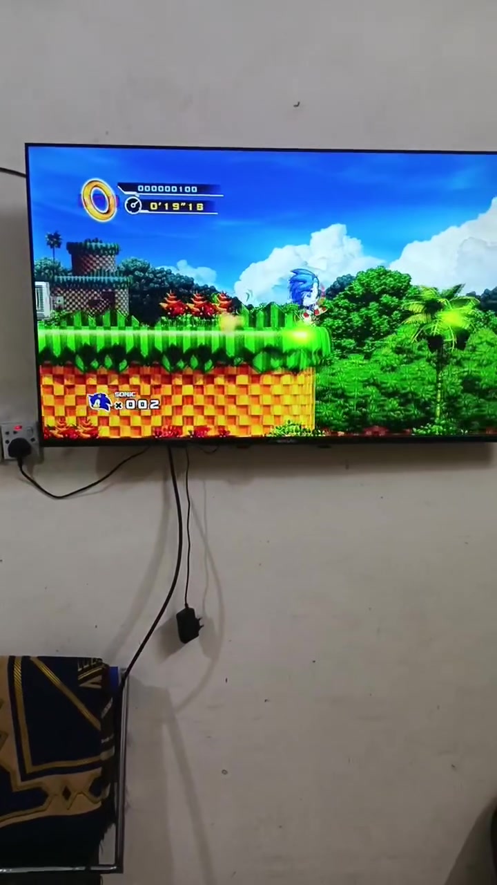 سلام عليكم اكس بوكس 360شغال بي شكم لعبه تكدر انته ضيفله العاب يجي وياه جوستك واحد جديد  سعر 65و بي مجال مكاني بغداد حي الخضراء ***********فقط واتساب
