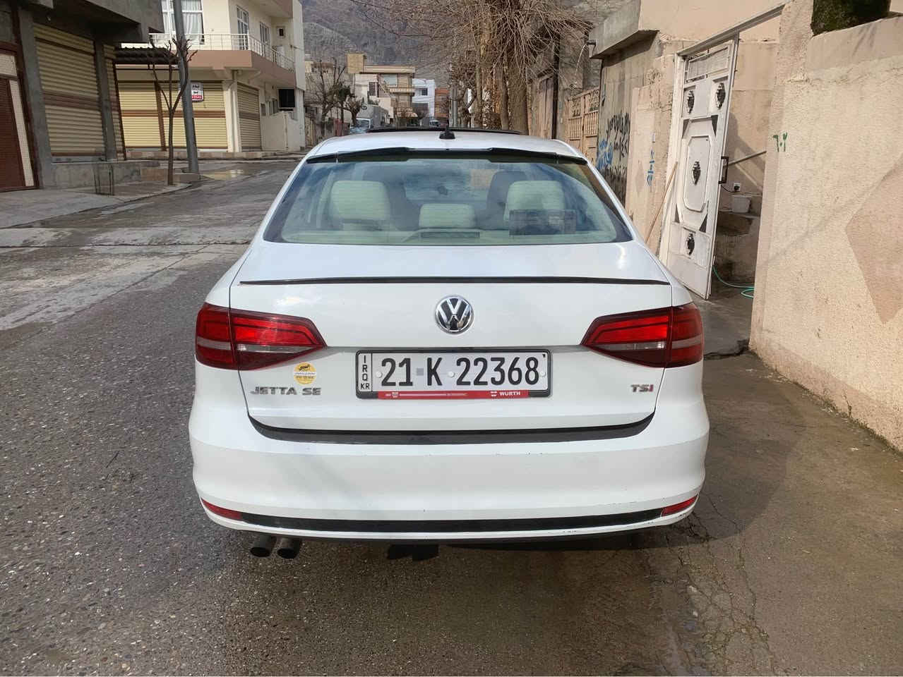 Jetta 2017 SE
فول فول 
‎مەكینە ١٤ی تۆڕبۆ
‎سپۆرت
‎سلاید
‎كوشن جلد
‎بەسمە   
‎شاشە
‎كامێراو حساس
‎ جام ئۆتۆ ئاوێنە ئوتۆ
‎ئاوێنە ئیشارەت
‎سندوق كۆنتڕۆڵ 
‎كوشن هیتەر 
‎سوكان فولیۆم و سپۆرت
‎تعدید سرعە
‎چەندان مواسەفاتی تر
‎٤ تای تازەی له ژيزه
بؤياغ يه ك ده رگا ودؤسه كاني
‎بەتانەو شانسی بەشەرت
‎ارباگ سوكان سیستەم
‎٨٦ مایڵ ڕۆیشتووە
‎سەنەوی تا ٢٠٢٨ نوێیە
‎ژمارە
*********** 
***********
*********** رانية, السليمانية
