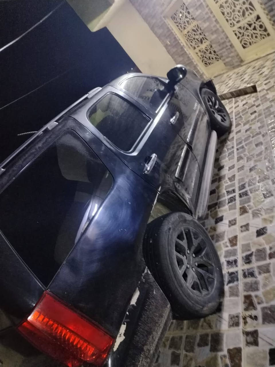 السلام عليكم ورحمة الله/جمسي دنلي /ادوات/فول/السعر 80$ /العنوان/صلاح الدين/***********
